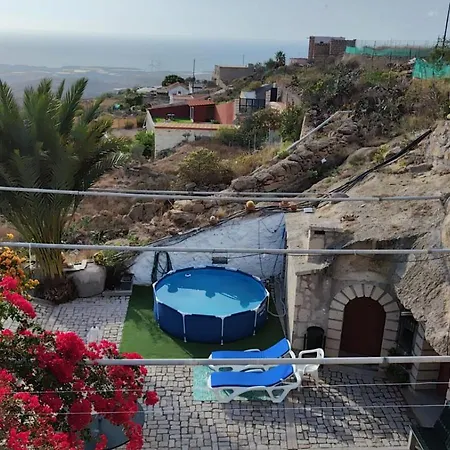 펜션 Eco Holidays Cave House Justine *