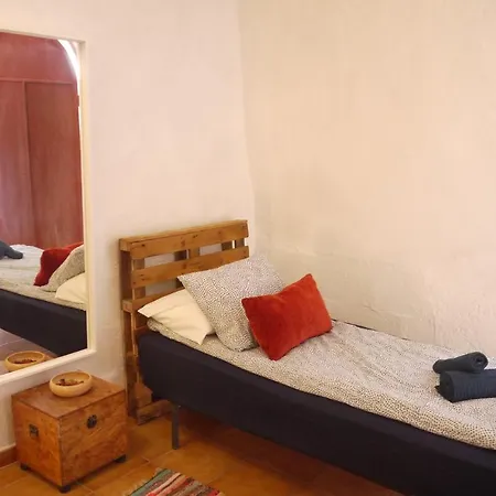 Eco Holidays Cave House Justine *