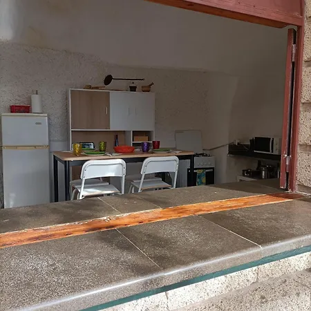 Vakantiehuis Eco Holidays Cave House Justine *