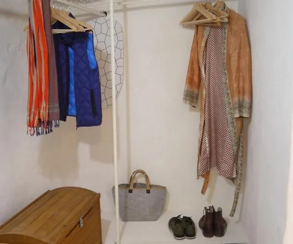 Eco Holidays Cave House Justine *