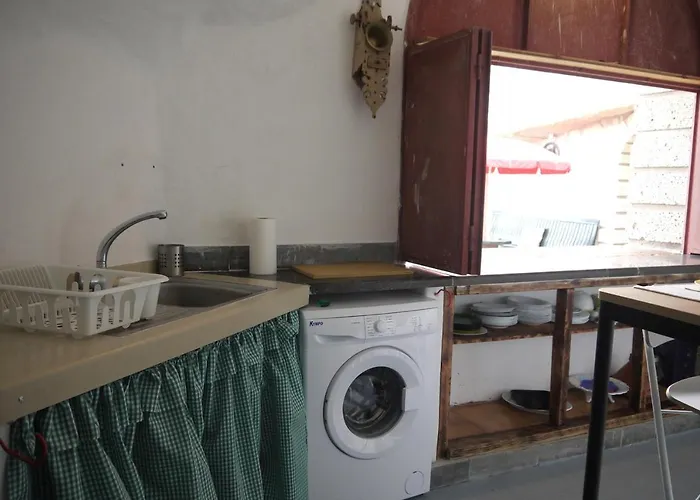 Eco Holidays Cave House Justine